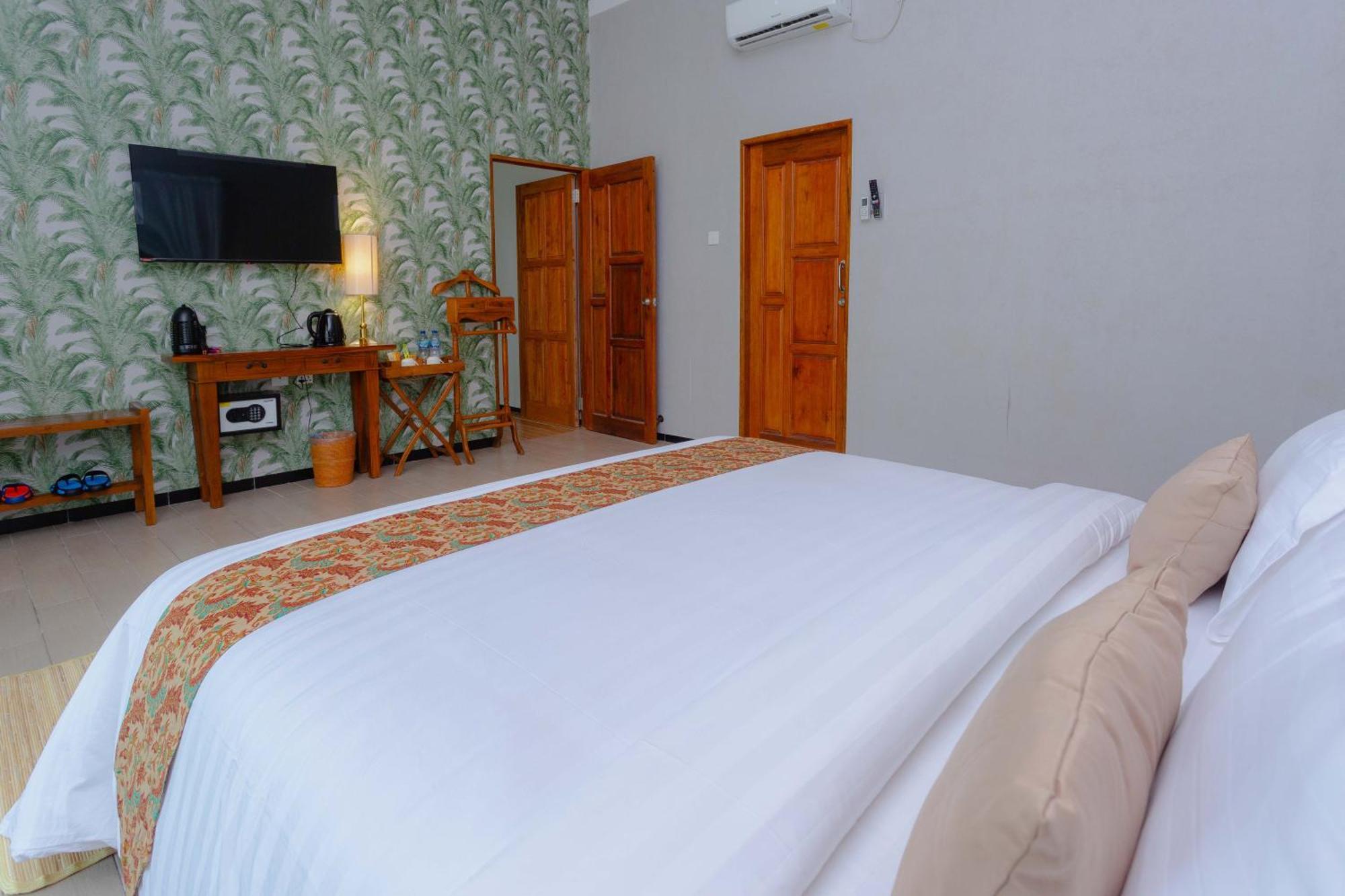Bintan Exotica Resort By Waringin Hospitality Berakit Habitación foto