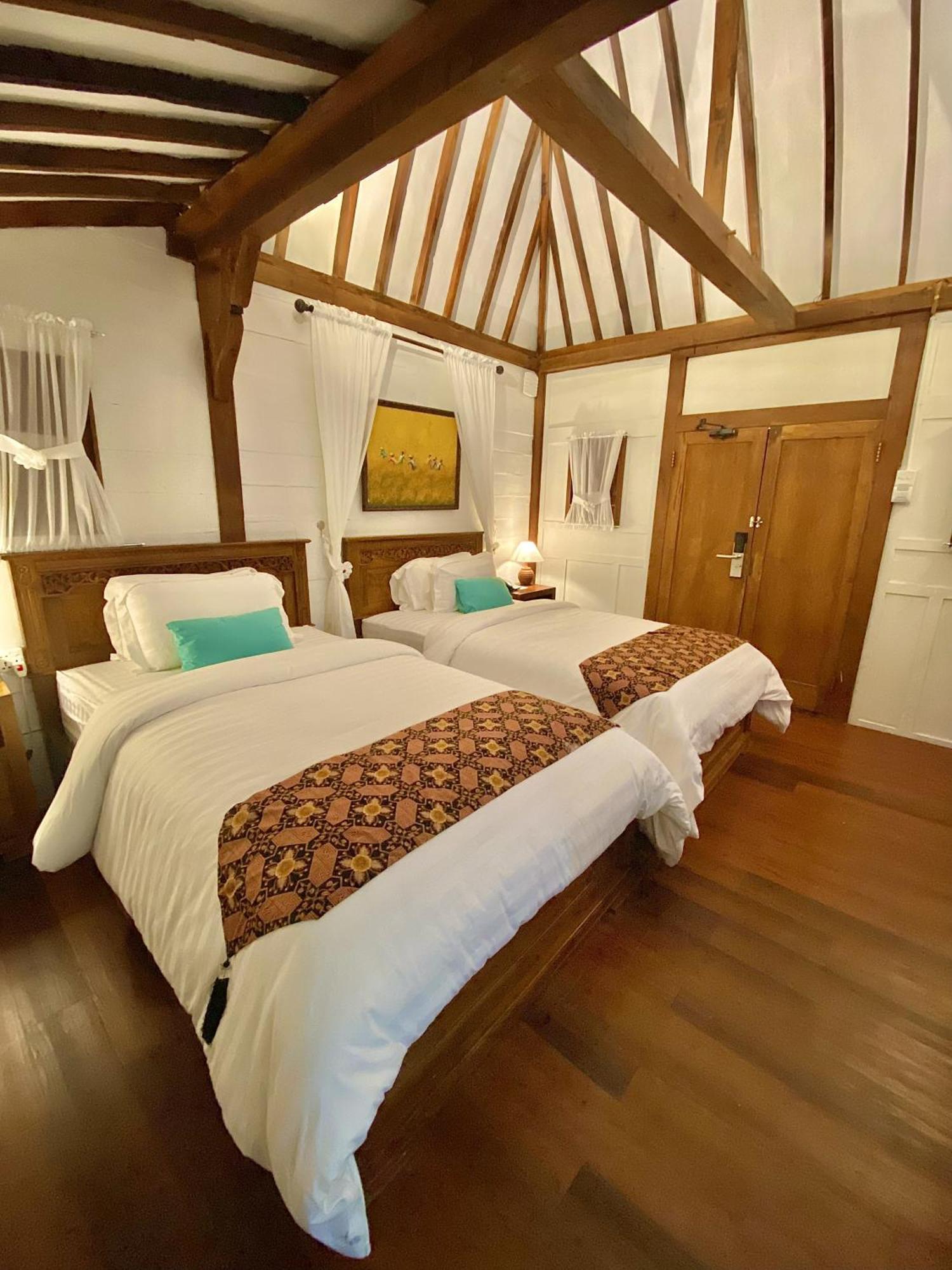 Bintan Exotica Resort By Waringin Hospitality Berakit Exterior foto
